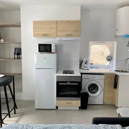 Apartment L'azur - Studio Proche Gare Et Centre-ville De En Bray Gournay-en-Bray